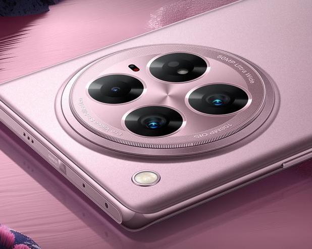 Всё дело в процессоре: смартфон Infinix Zero 40 представлен в 4G и 5G версиях / Смартфоны и телефоны / iXBT Live